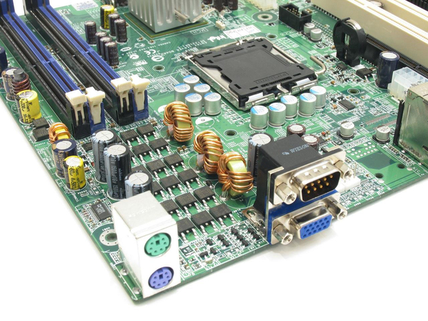 Материнская плата INTEL SE7221BK1 Entry Server Board